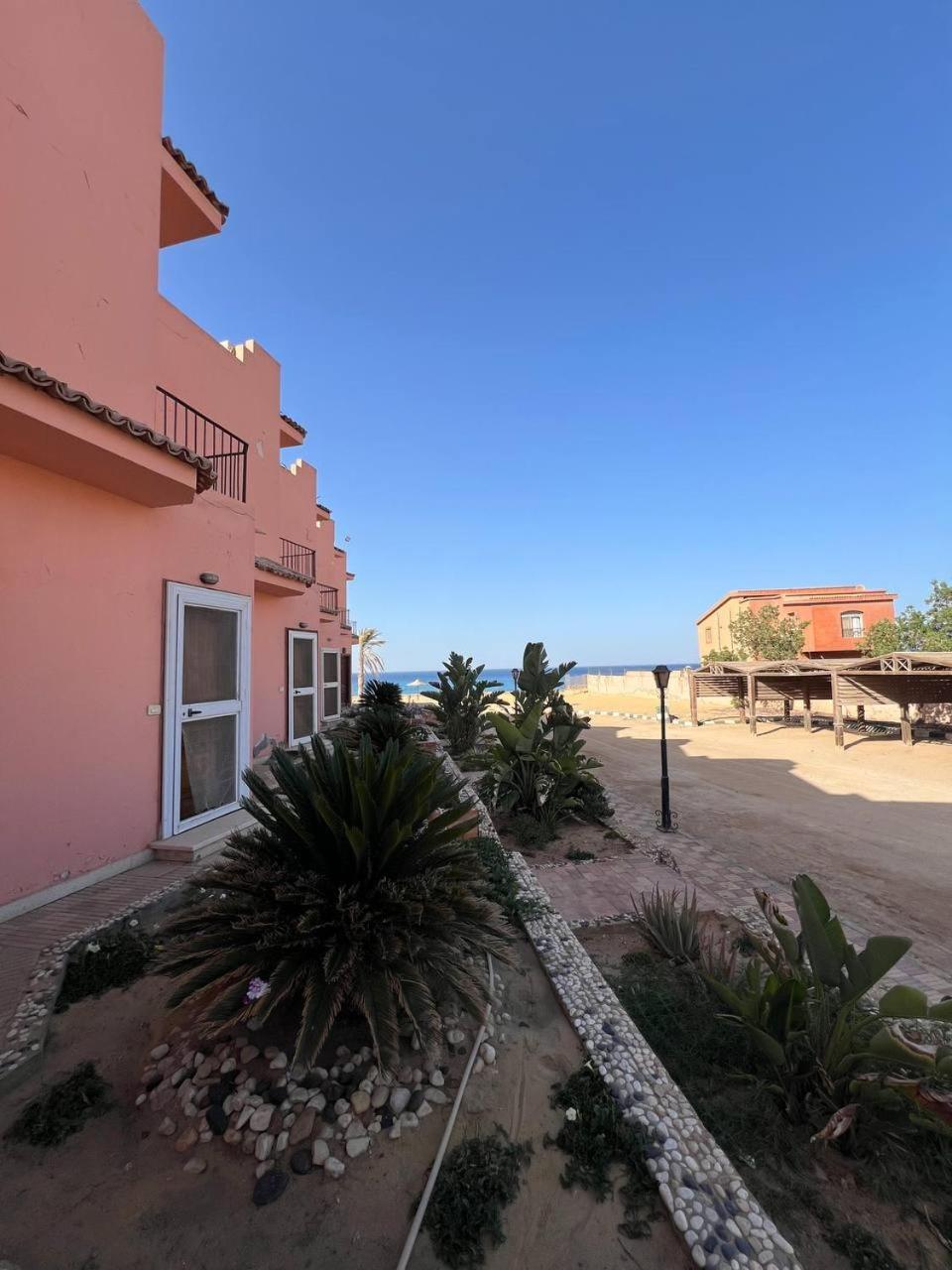 Duplex Villa Айн-Сохна Экстерьер фото